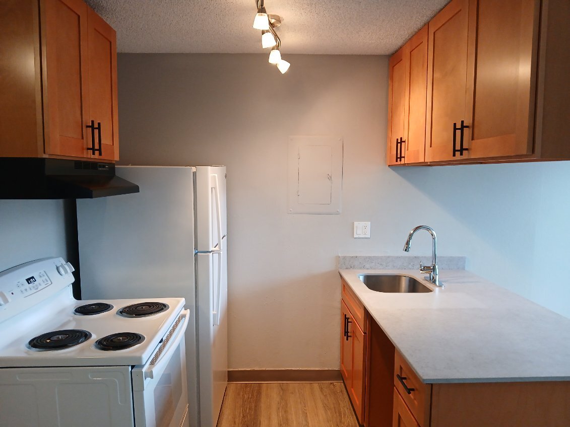 Building Photo - Alba Gardens