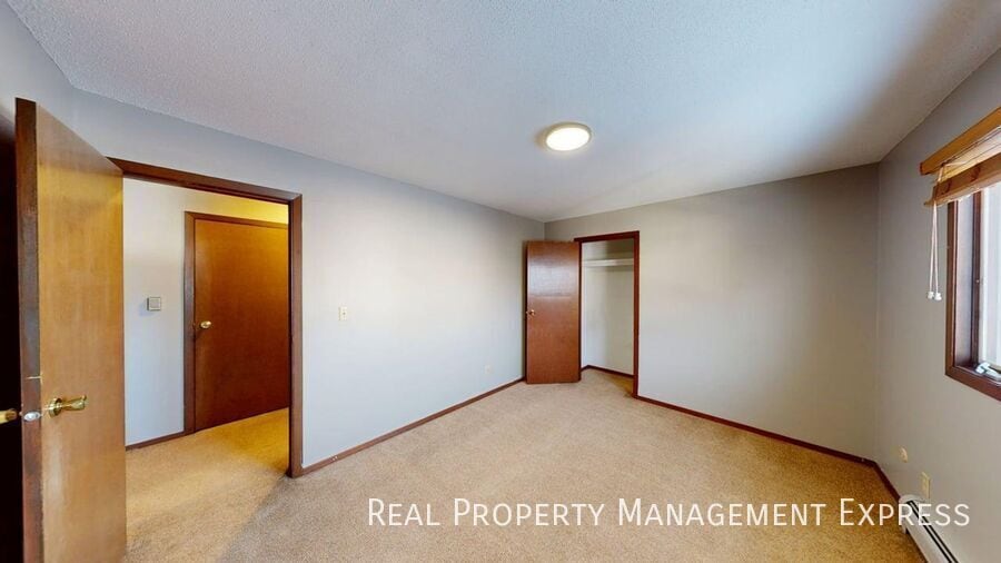 Building Photo - Move In by January 15 & Get ONE MONTH FREE