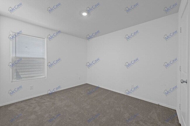 Building Photo - 9217 Grackle Pl