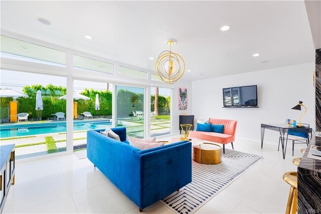 Building Photo - 3466 E Paseo Barbara