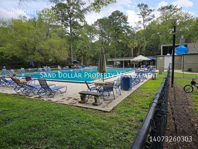 Building Photo - 30 Moree Loop