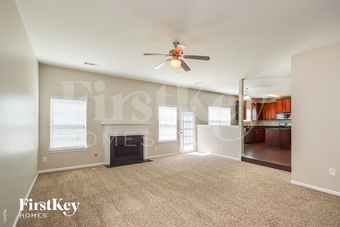 Building Photo - 7125 Bedrock Cir