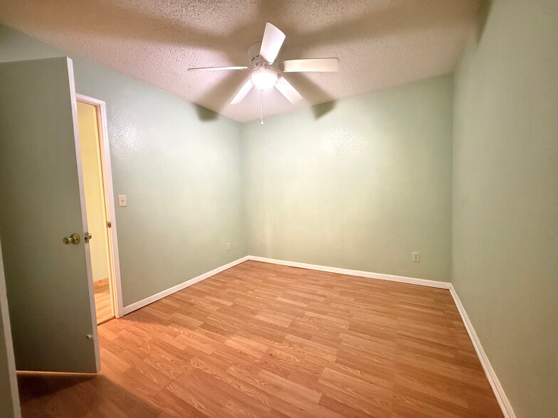 Building Photo - 377 AR 56 Hwy