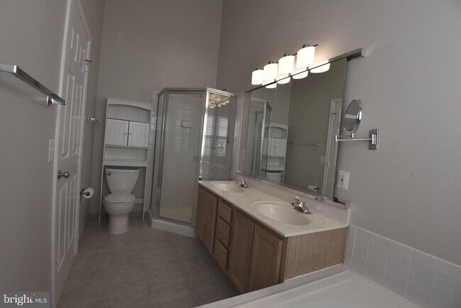 Building Photo - 44057 Rising Sun Terrace