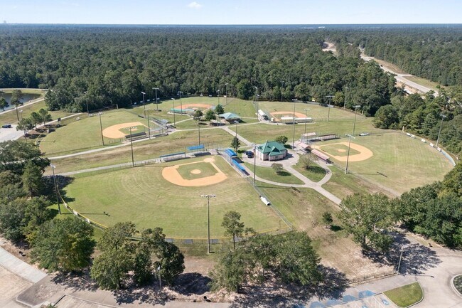 Building Photo - 2811 Ridgecliff Ct