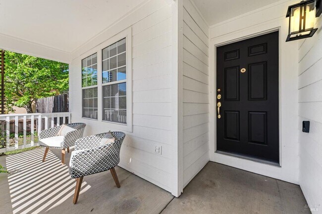 Building Photo - 2115 Oat Hill Ct