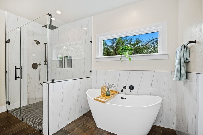 Building Photo - 21107 Panhandle Cove