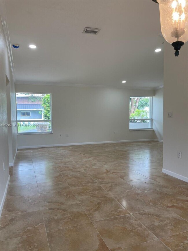 Building Photo - 7940 SW 173rd Terrace