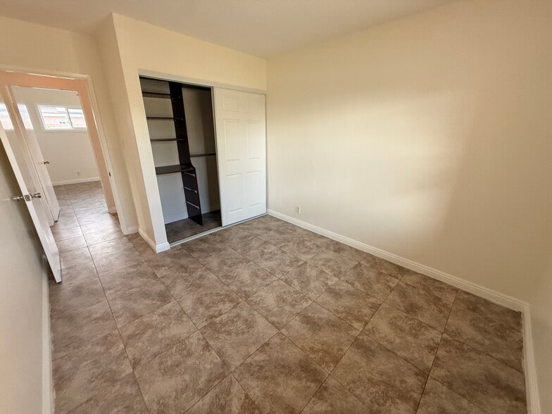 Building Photo - 2563 West St