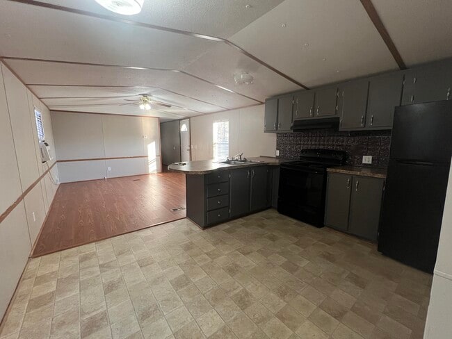 Building Photo - 295 Sawgrass Ct