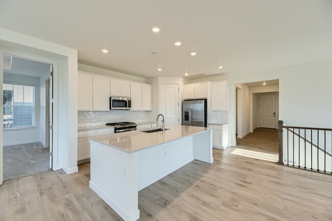 Building Photo - 16721 Desert Wine Trl