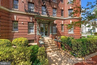 Building Photo - 1201 Q St NW