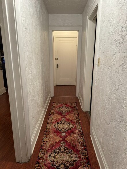 Building Photo - 3362 Sutton Rd