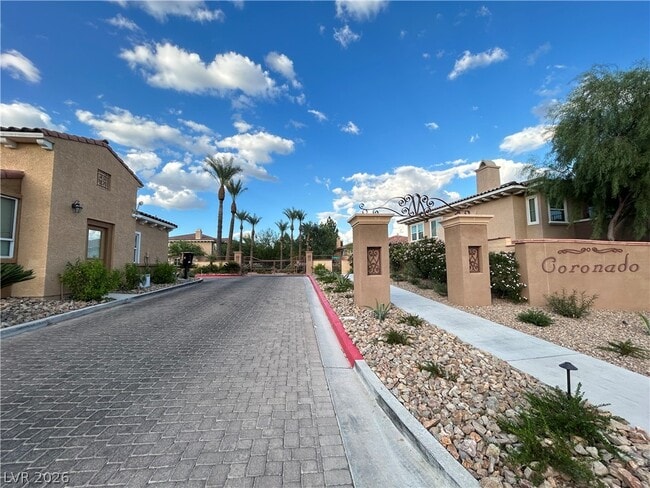 Building Photo - 845 Pantara Pl