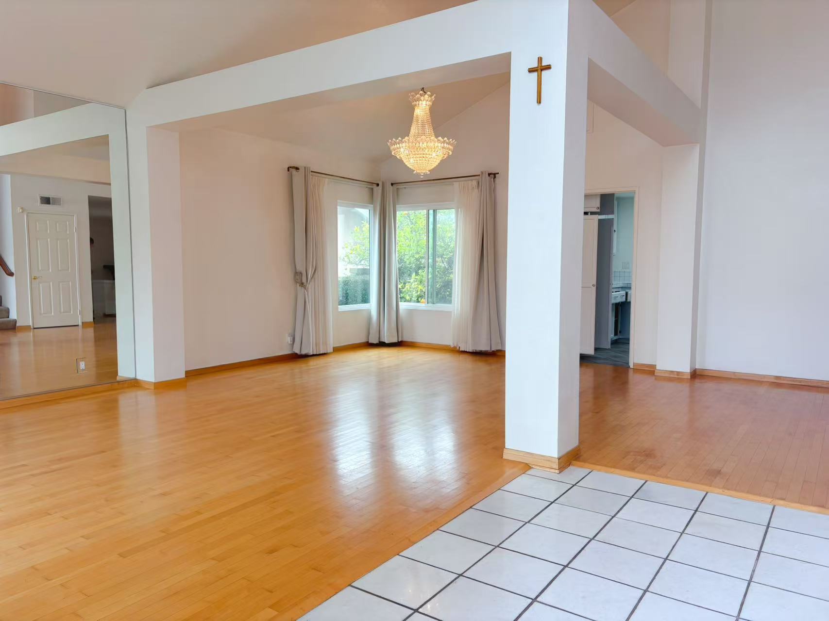 Living room view#2 - 2180 Nadula Dr