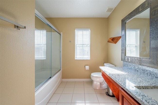 Building Photo - 207 Black Springs Ln