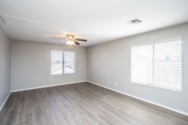 Building Photo - FANTASTIC 4BED/3 BATH SAN TAN HOME in RANCHO BELLA VISTA