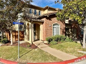 Building Photo - 1357 Trailside Ln