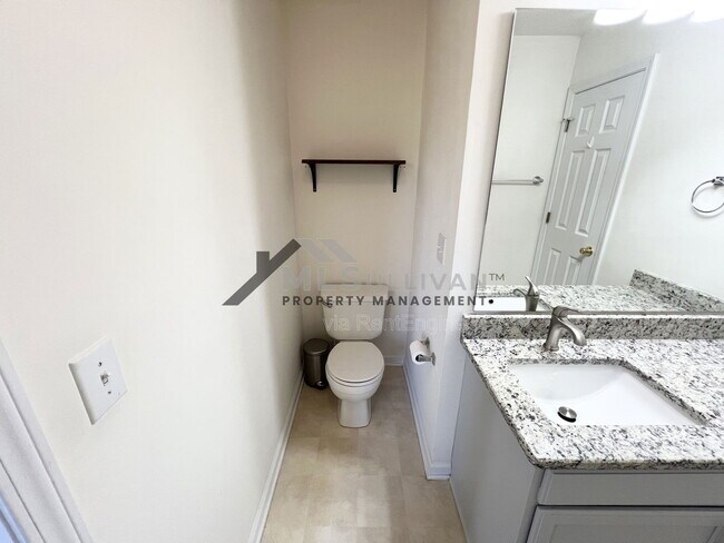 Building Photo - 4504 Conklin Dr