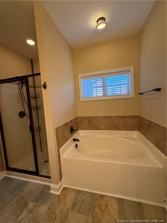 Building Photo - 495 Rolling Pines Dr