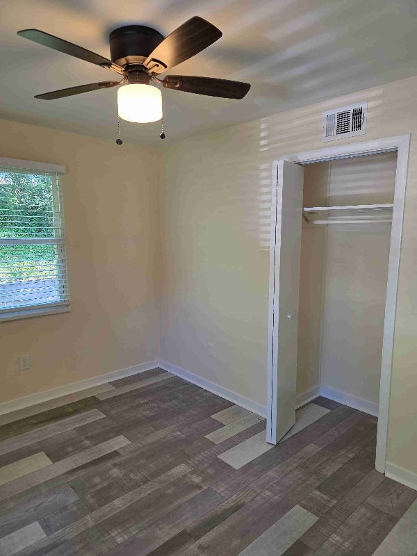 Building Photo - 2507 Dale Creek Dr NW
