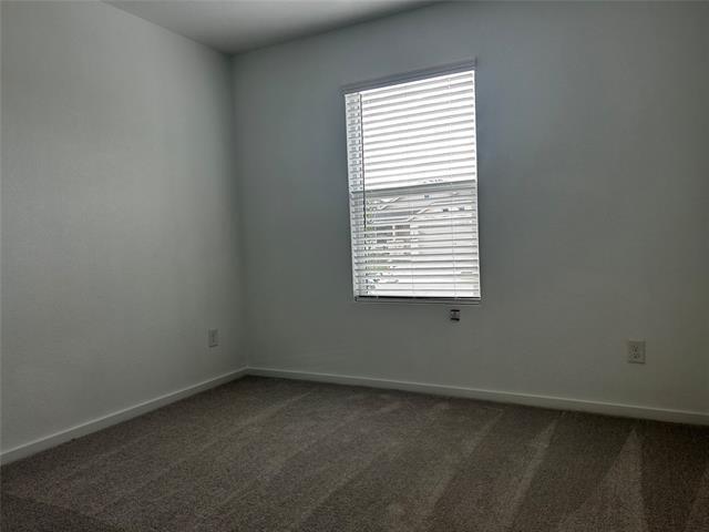 Building Photo - 701 Dressage Ln