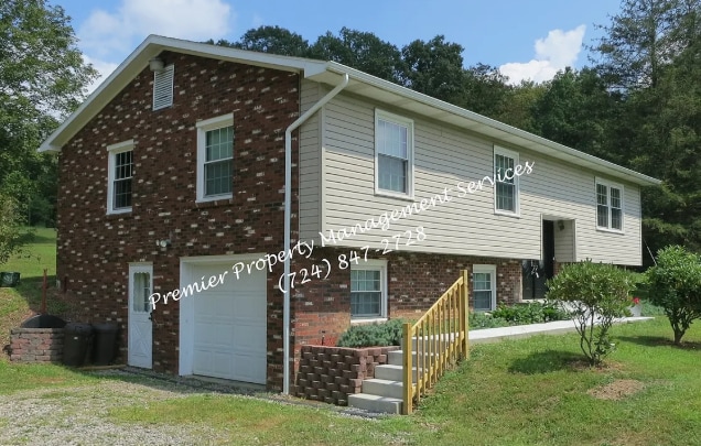 Building Photo - 511 Upper Service Rd
