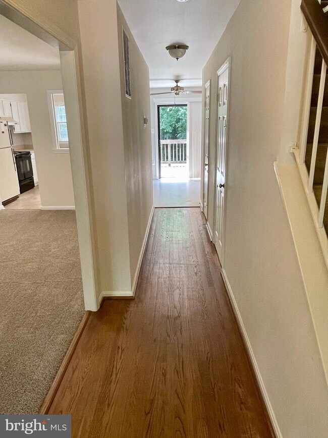 Building Photo - 5847 Rockdale Ct