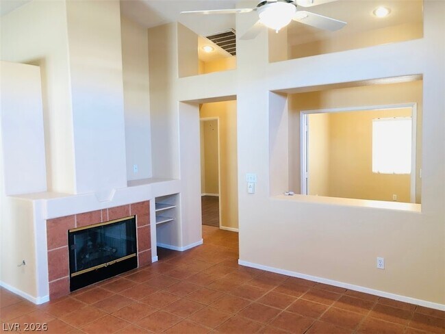 Building Photo - 4836 Minturn Ave