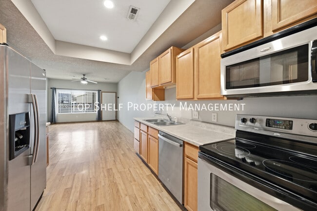 Building Photo - 8601 Westown Pkwy