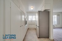 Building Photo - 1035 Hayworth Ave