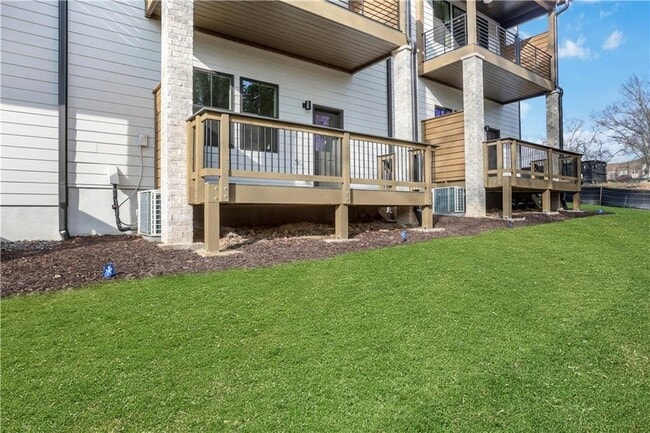 Building Photo - 119 Bridgecrest Rd