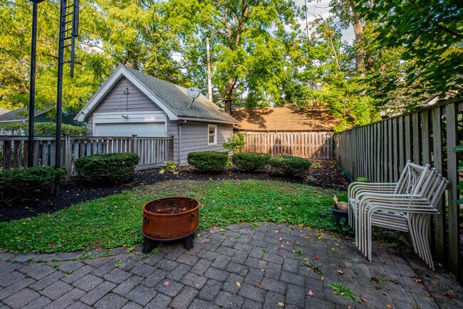 Backyard - 42 Ericsson St