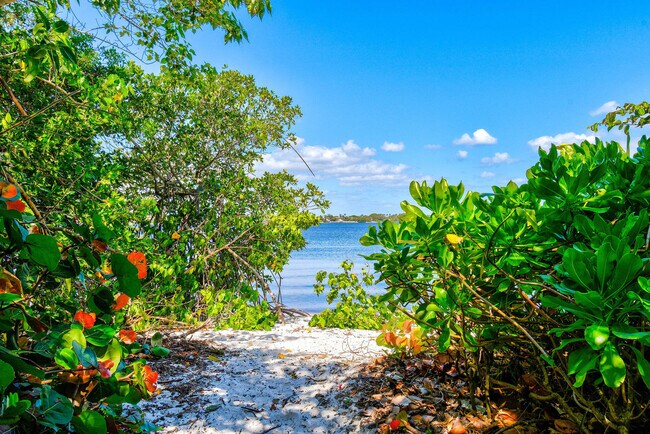 Building Photo - 3440 S Ocean Blvd