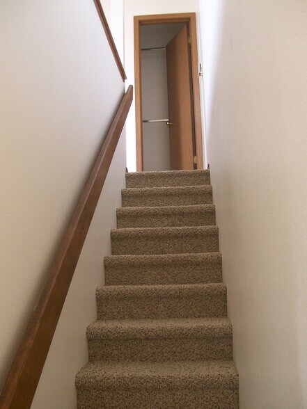 Building Photo - 4501 Boardwalk Dr