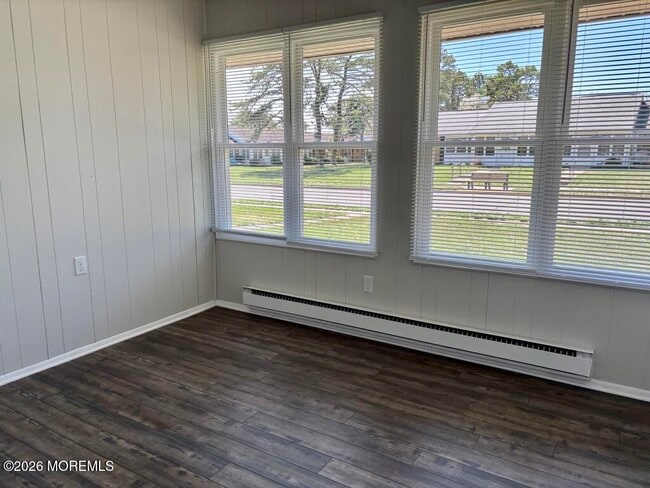 Building Photo - 43C Edinburgh Ln