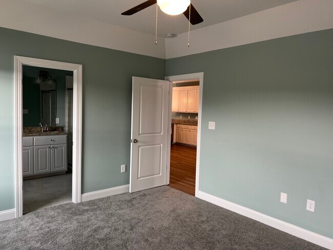 Bedroom - 217 Braylock Dr