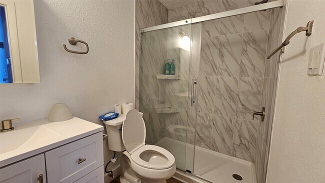 Building Photo - 7508 Stewart Rd