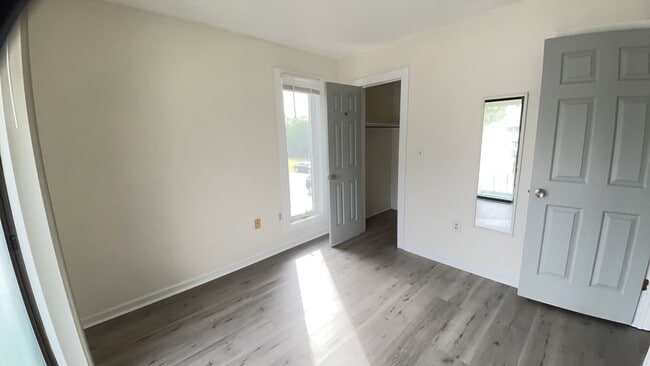 Building Photo - Newly updated 1 Bedroom Condo in Cobblestone