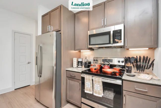 Building Photo - 698 Basilica Bay Dr