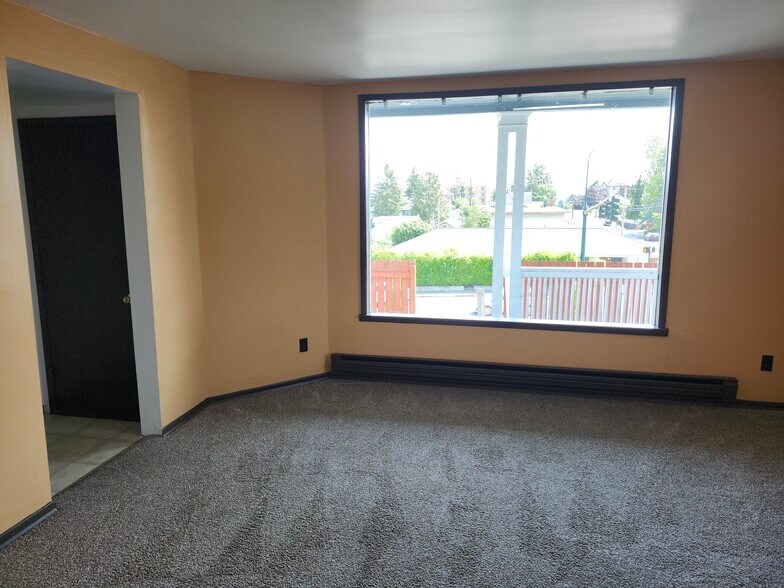 Building Photo - 3430 Rucker Ave