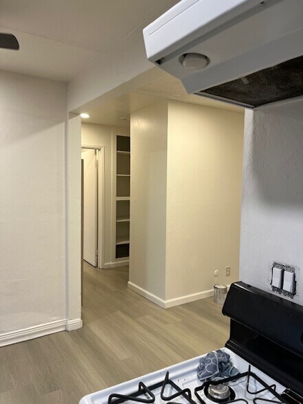 Building Photo - 1651 Sutter St