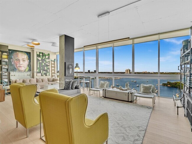 Building Photo - 7934 West Dr