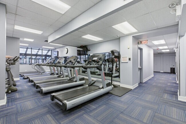 Building Photo - 405 N Wabash Ave