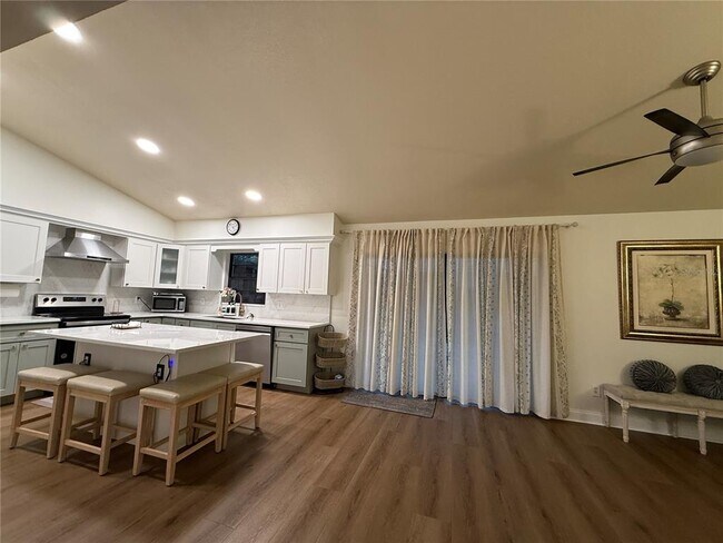 Building Photo - 1763 Lady Slipper Cir