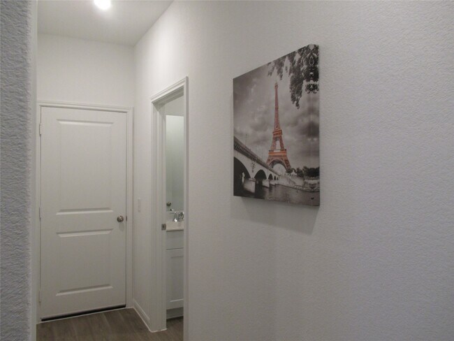 Building Photo - 23415 Pinetum Cir