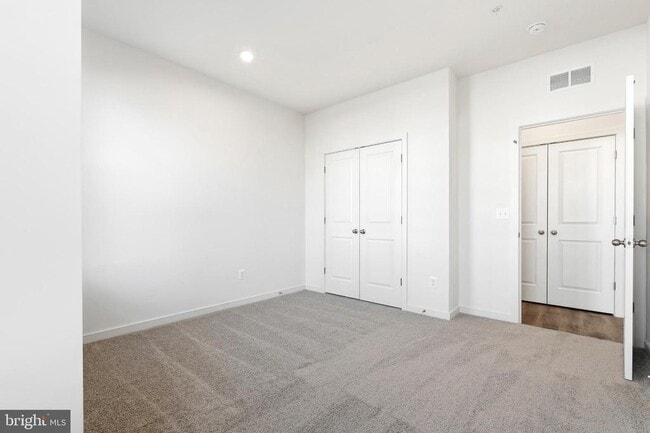 Building Photo - 19705 Misty Moss Sq