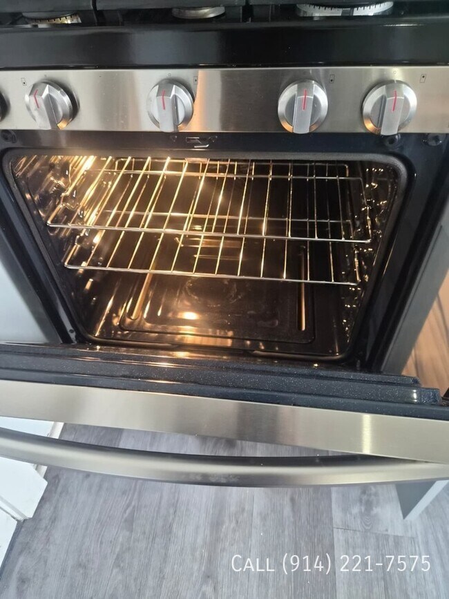 Building Photo - 224 Sommerville Pl