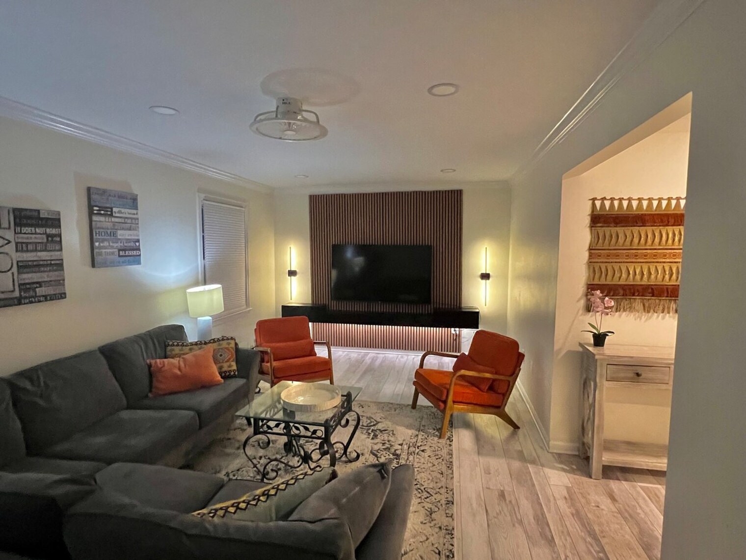 Building Photo - 321 Senate Ct