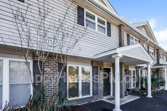 Building Photo - 1721 Boone Hall Dr